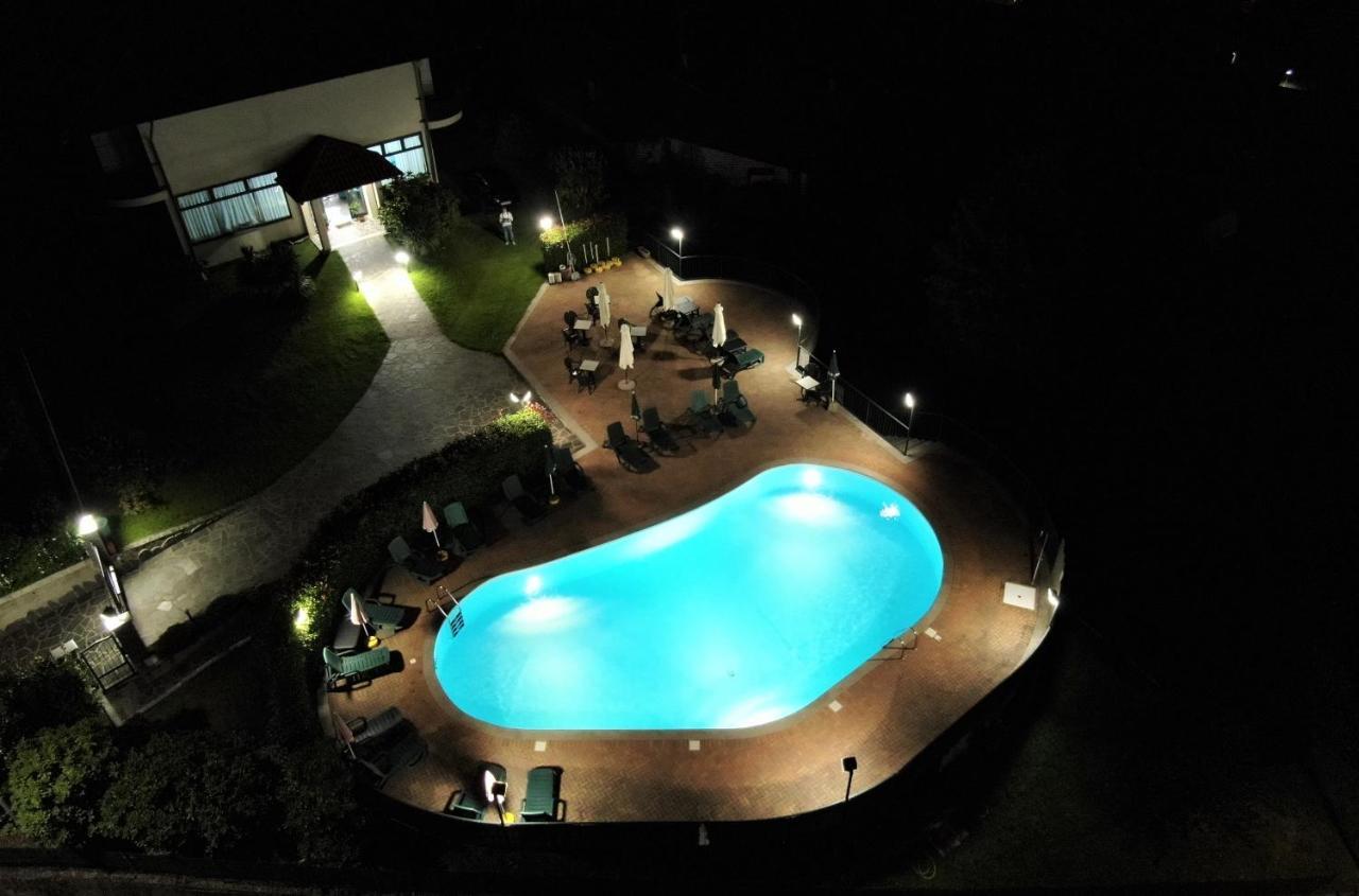 Residence Villa Margherita B&B Nebbiuno Exterior photo
